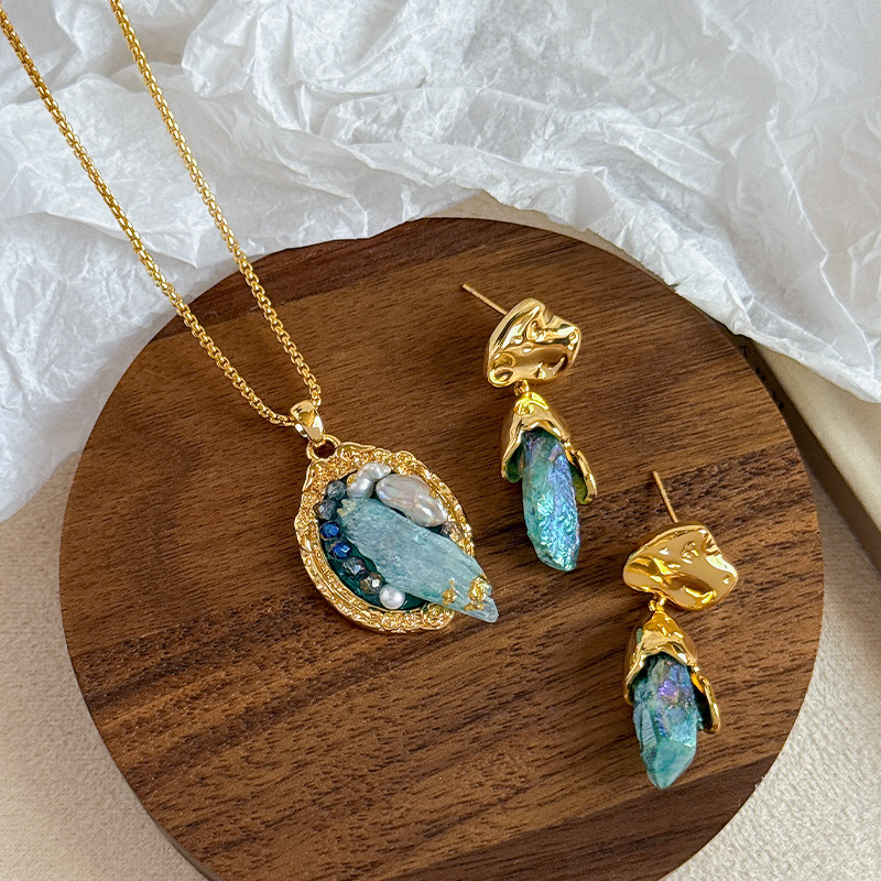 Original design blue natural stone necklace and earrings two-piece set, light luxury white matching 